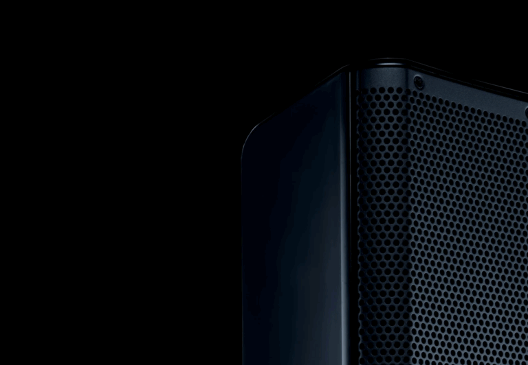 Svart högtalare i närbild